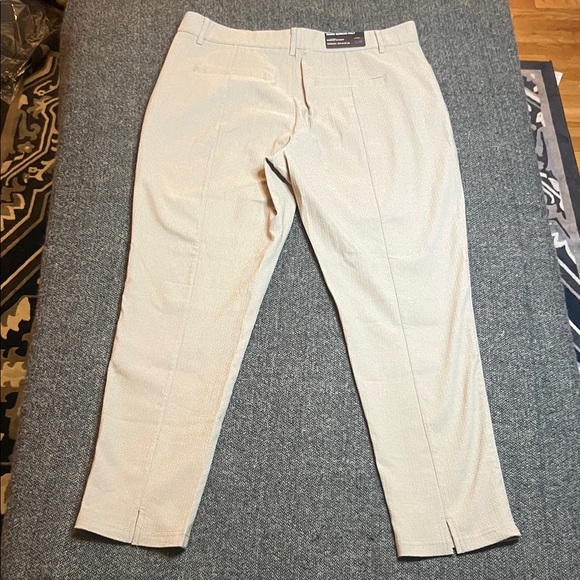 NWT Mario Serrani Women’s Tan Chinos Ankle Pants sz L Pull On - Picture 9 of 12